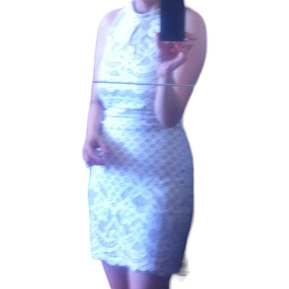 Halter Neck Lace Mini Dress - Picture 4 of 13